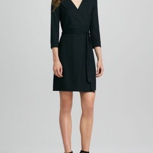 Diane Von Furstenberg Julian  wrap dress mini. 6